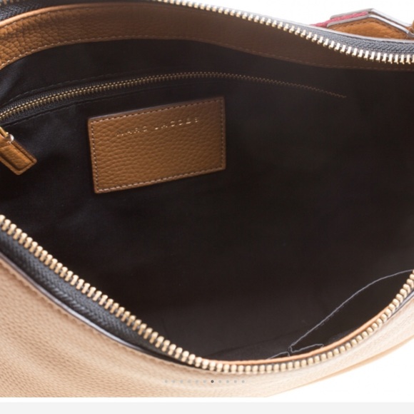 Marc Jacobs Gothem City Hobo - Picture 7 of 9